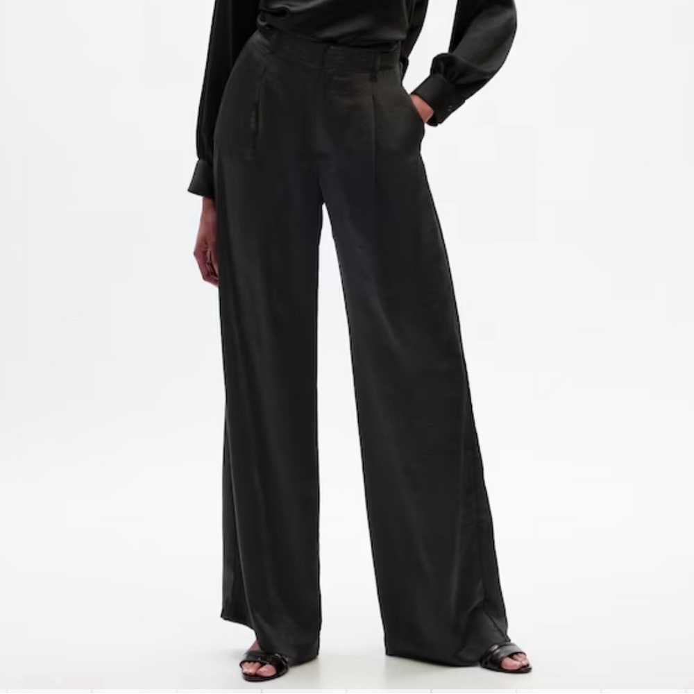 NWT GAP High Rise Pleated Satin Wide-Leg Trousers